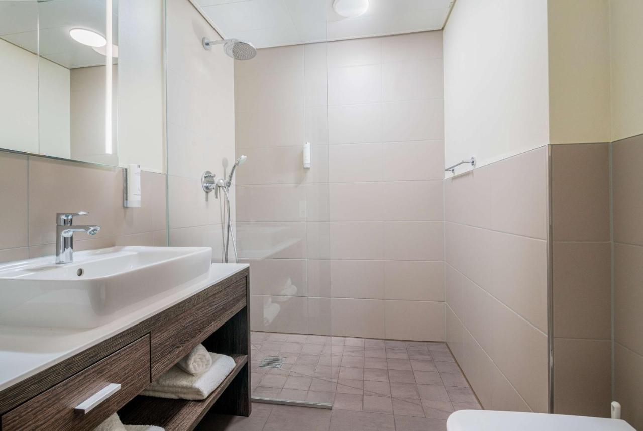Standard King Apartment